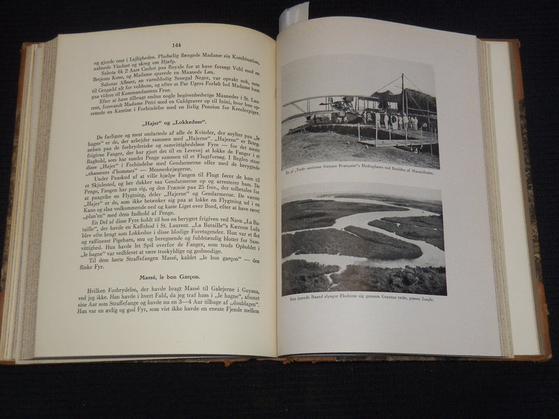 1944 HELVEDET HINSIDES HAVET - AAGE NIELSEN BOOK - DUTCH - KD 5981G