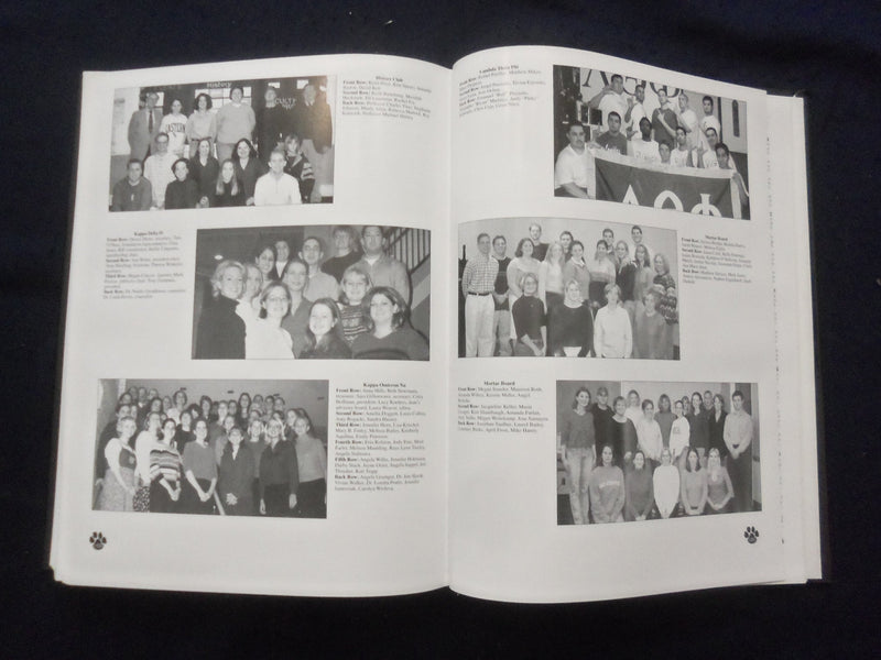 2000-2001 WARBLER EASTERN ILLINOIS STATE COLLEGE YEARBOOK-CHARLESTON, IL-YB 3319