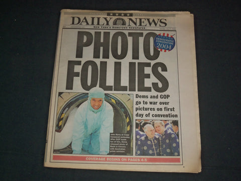 2004 JULY 27 NEW YORK DAILY NEWS NEWSPAPER -CONVENTIONS - PHOTO FOLLIES- NP 3492