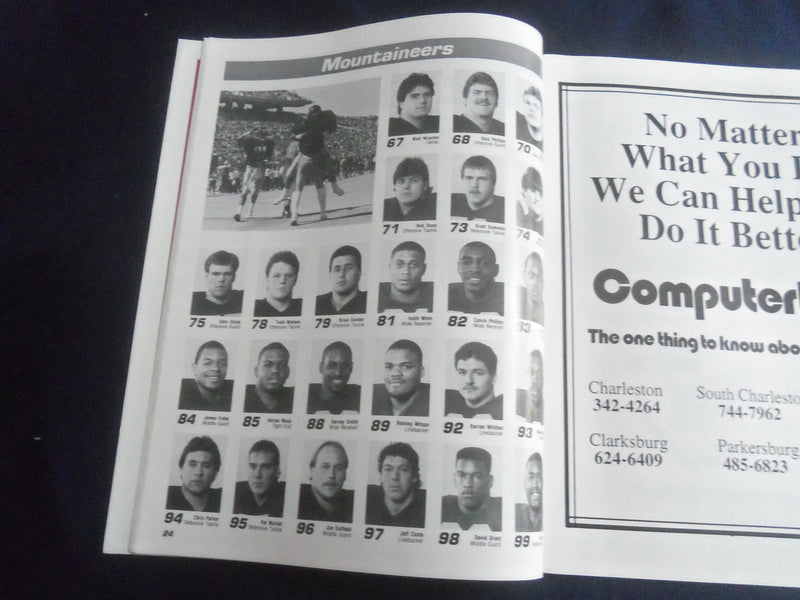 1986 SEP 20 FOOTBALL PROGRAM - WEST VIRGINIA UNIV VS UNIV MARYLAND - SP 4686R