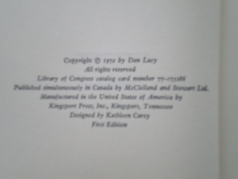 1972 THE WHITE USE OF BLACKS IN AMERICA HARDCOVER BOOK BY DAN LACY - KD 8016