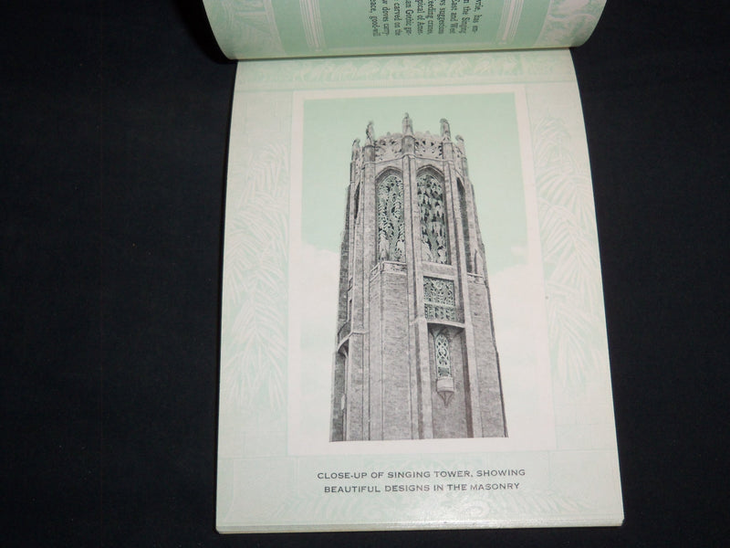 1930 THE MOUNTAIN LAKE SANCTUARY AND SINGING TOWER VIEW BOOK - J 8646
