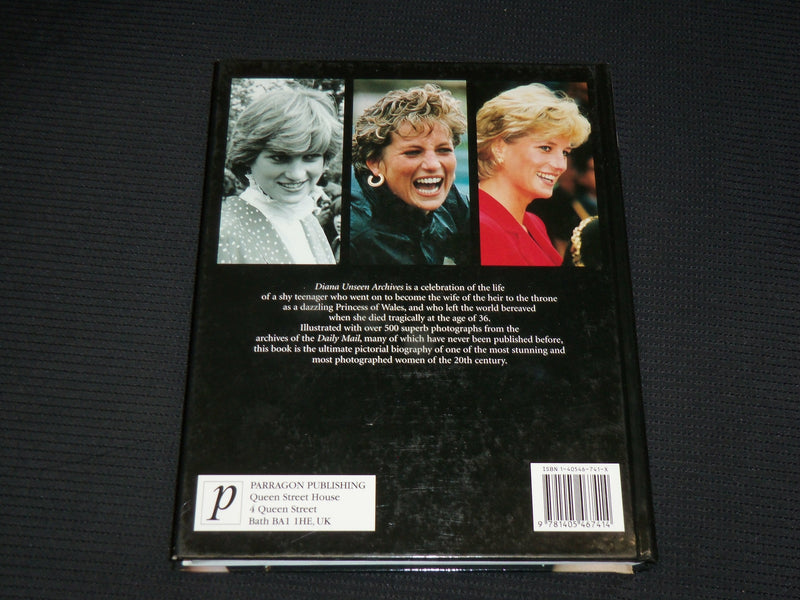 2005 DIANA UNSEEN ARCHIVES HARDCOVER BOOK BY ALISON GAUNLETT - R 724V