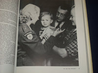 1986 WE ARE THE CHILDREN CELEBRATION OF UNICEF'S HARDCOVER BOOK - KD 2805