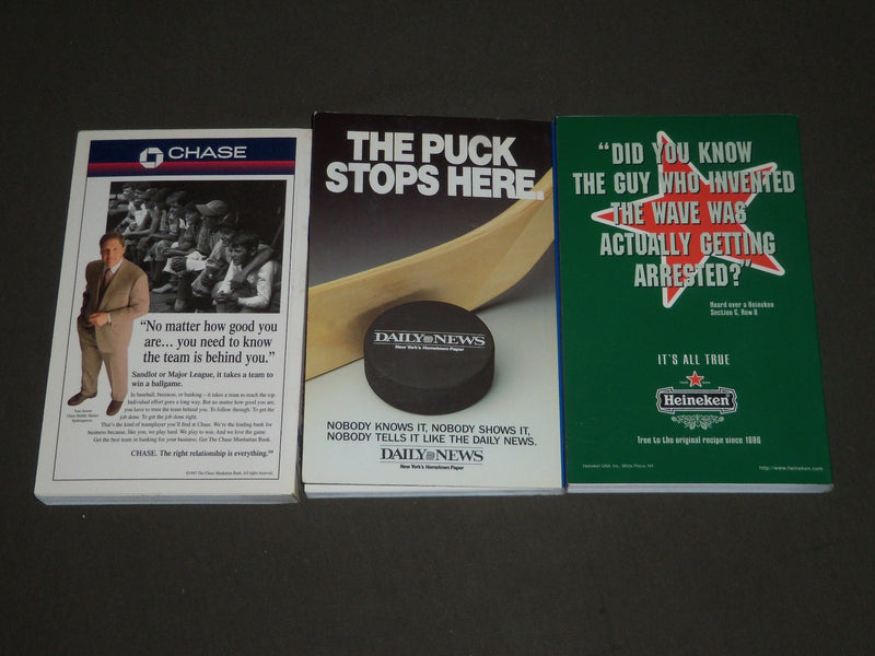1989-1998 NEW YORK RANGERS YEARBOOKS - MEDIA GUIDES - NICE PHOTOS - O 1733