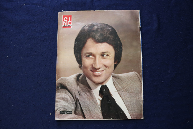 1977 SEPTEMBER 8 CINE REVUE MAGAZINE - EVA ST. LAURENT COVER - E 23501
