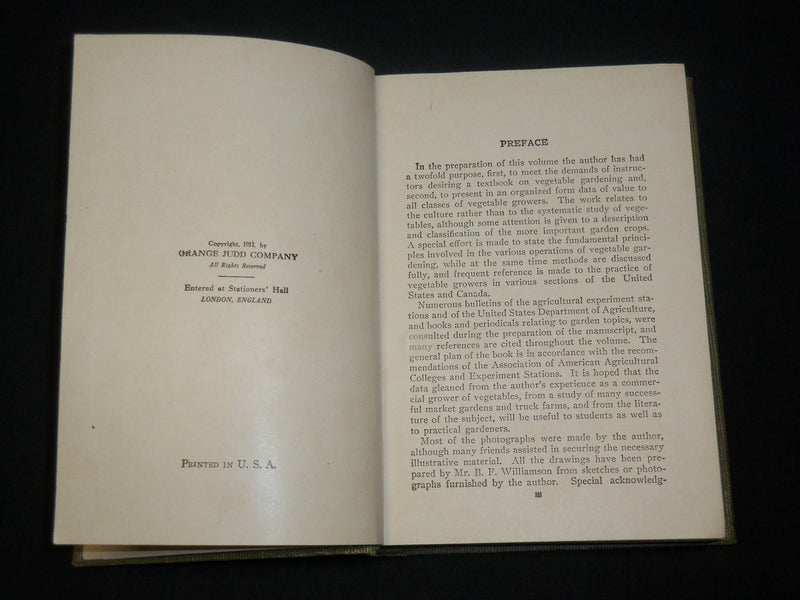 1918 VEGETABLE GARDENING HARDCOVER BOOK BY RALPH L. WATTS - KD 6546