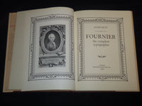 1972 FOURNIER THE COMPLEAT TYPOGRAPHER BOOK BY ALLEN HUTT - KD 3911I