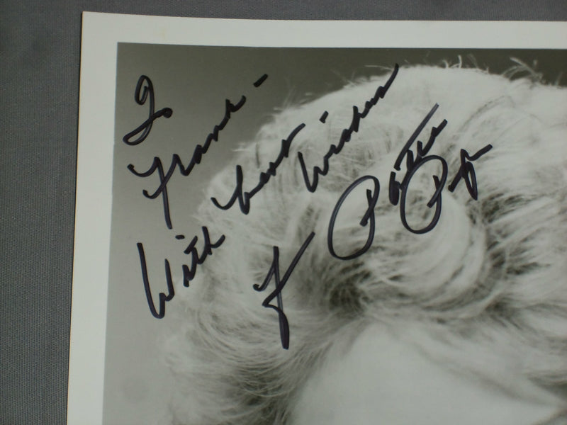 PATTI PAGE 8 X 10 AUTOGRAPHED PHOTO - J 4044
