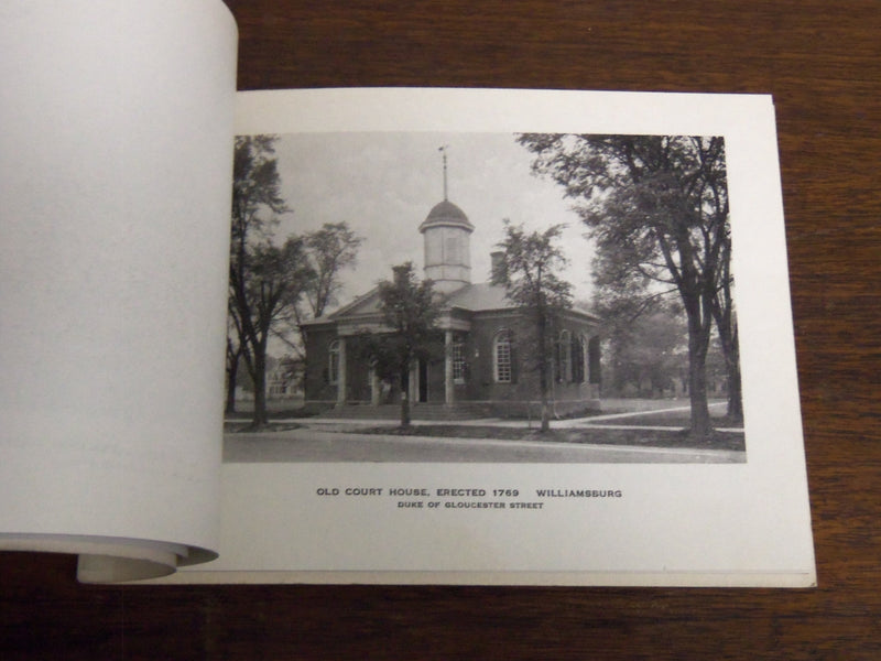 1930'S HISTORICAL WILLIAMSBURG AND JAMESTOWN VIEW BOOK - 17 VIEWS - K 1099