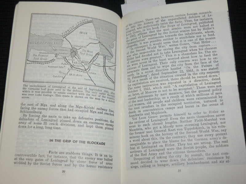 1970 CITY INVINCIBLE SOFTCOVER BOOK BY K. MERETSKOV - NICE PHOTOS - J 7006