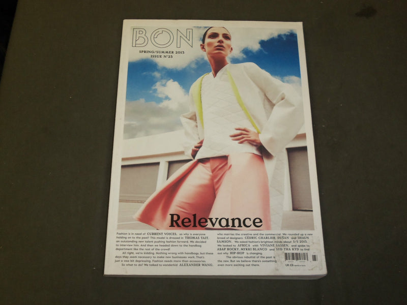 2013 SPRING/SUMMER BON MAGAZINE (BRITISH) - RELEVANCE - WOMAN'S FASHION - B 5131
