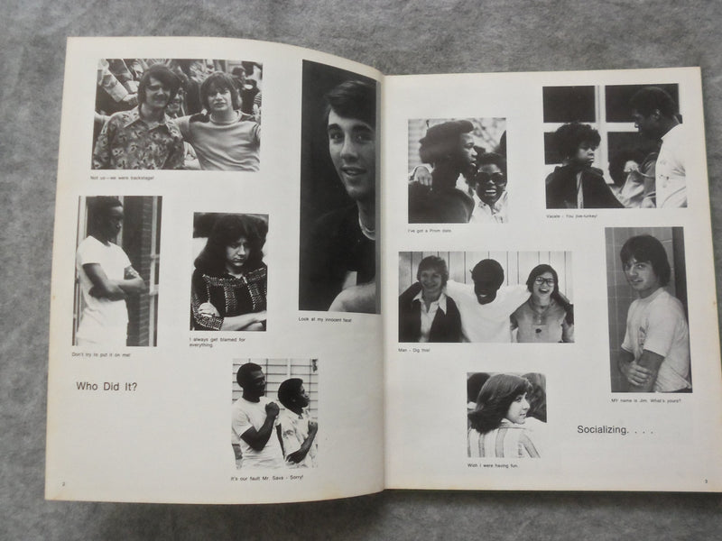 1977 THE REFLECTOR FARRELL HIGH SCHOOL YEARBOOK - FARRELL, PENNSYLVANIA- YB 3173