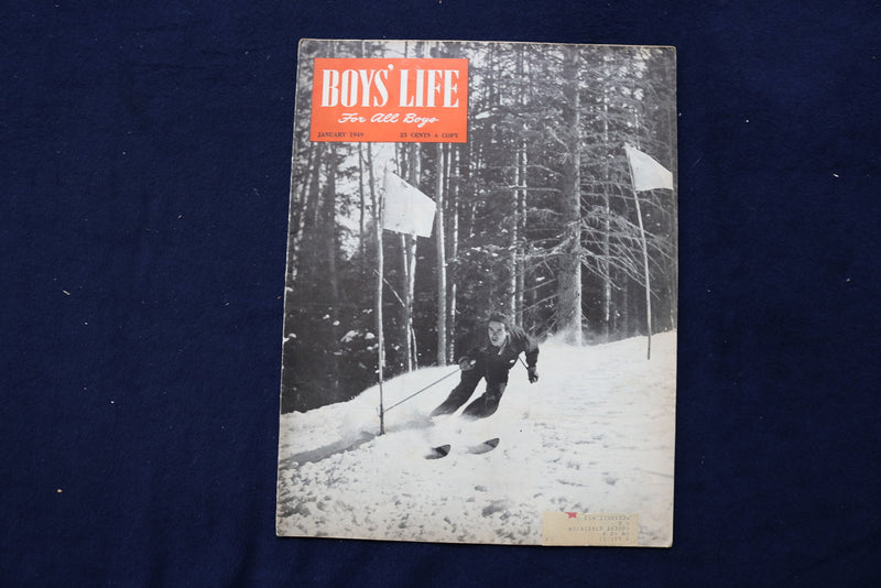 1949 JANUARY BOYS' LIFE MAGAZINE - SKIER COVER - E 22118
