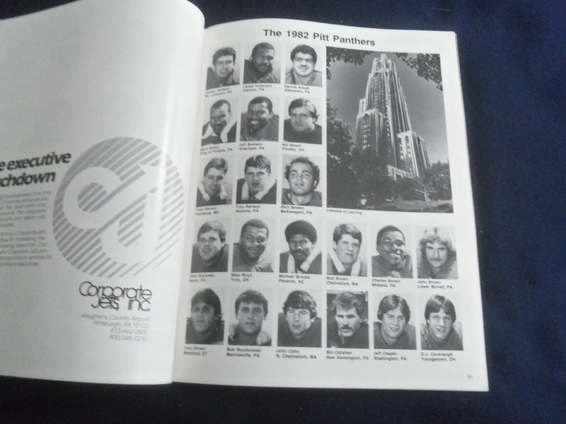 1982 OCT 2 FOOTBALL PROGRAM - UNIV OF PITTSBURGH VS WEST VIRGINIA UNIV- SP 4686P