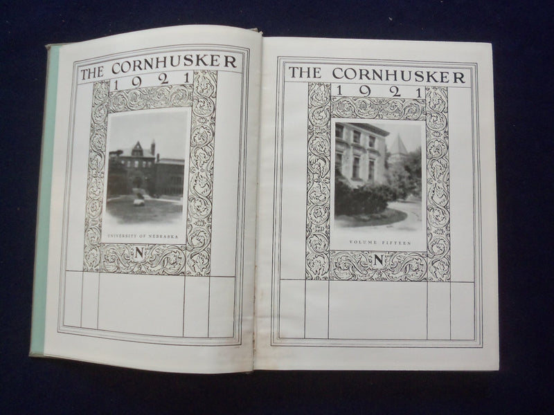 1921 THE CORNHUSKER UNIVERSITY OF NEBRASKA YEARBOOK - LINCOLN, NE - YB 3130