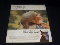 1966 FEBRUARY LADIES' HOME JOURNAL MAGAZINE - JACKIE & CAROLINE KENNEDY - E 4438