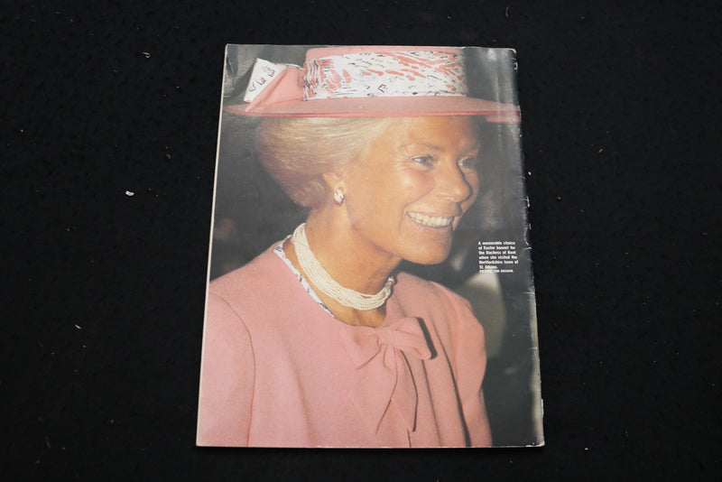 1988 MAY ROYALTY MONTHLY MAGAZINE - BRINGING UP BABY COVER - SP 4181G