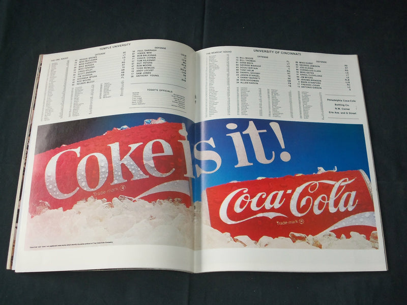 1982 OCTOBER 30 TEMPLE VS. CINCINNATI FOOTBALL PROGRAM - J 3751