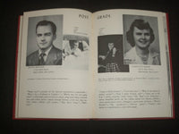 1952 MOORESETOWN FRIENDS' SCHOOL YEARBOOK - MOORESTOWN, NEW JERSEY - YB 2240