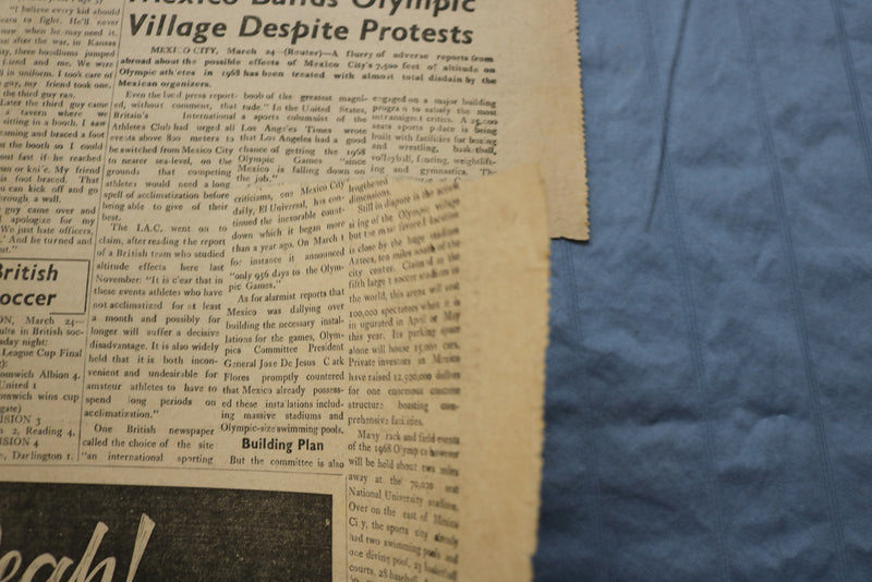 1966 MARCH 25 BANGKOK WORLD NEWSPAPER - PRESIDENT SUKARNO - NP 9204