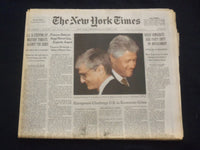 1998 OCT 7 NEW YORK TIMES NEWSPAPER - DEMS SEEK UNITY ON IMPEACHMENT - NP 7093