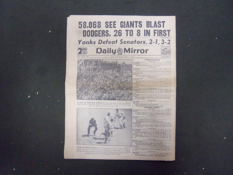 1944 MAY 1 NEW YORK DAILY MIRROR - 3 HUGH YANK AIR FLEETS BOMB FRANCE - NP 2201