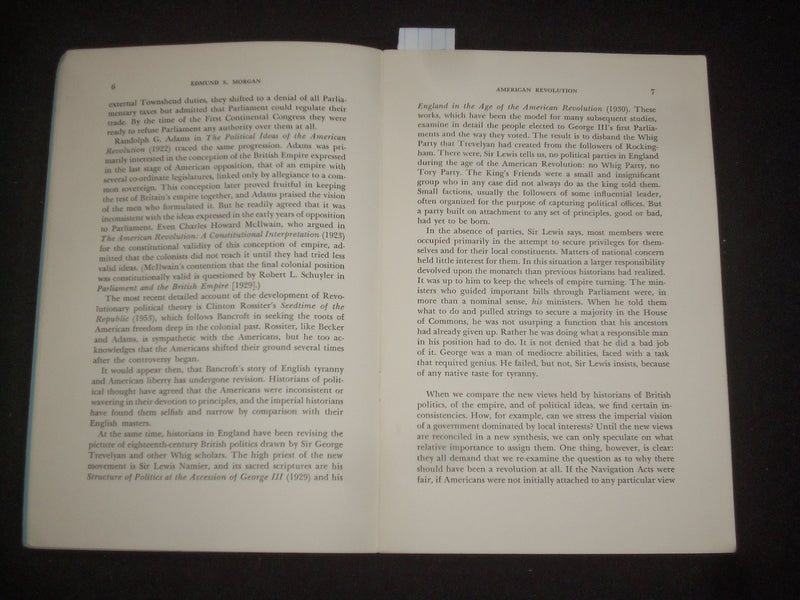 1958 THE AMERICAN REVOLUTION SOFTCOVER BOOK BY EDMUND S. MORGAN - J 9867