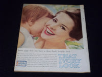 1960 DECEMBER PHOTOPLAY MAGAZINE - DEBBIE REYNOLDS FRONT COVER - E 16679