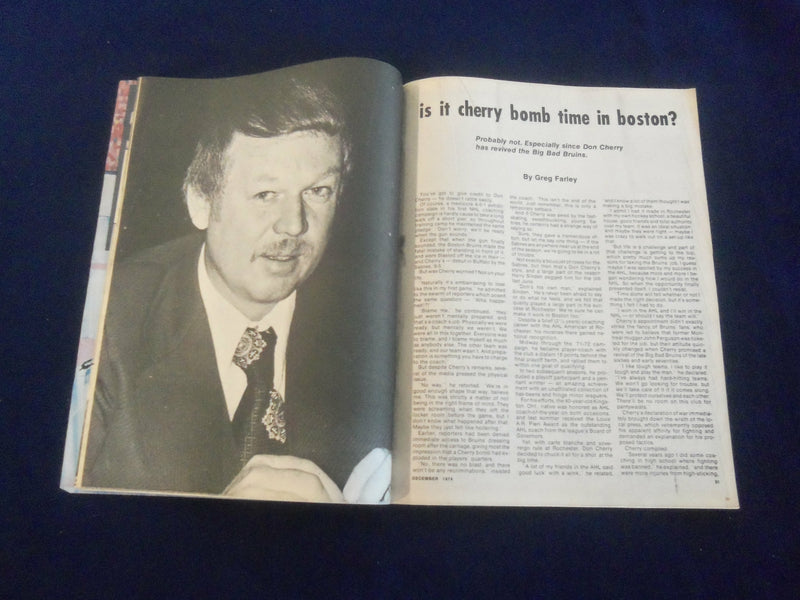1974 DECEMBER HOCKEY WORLD MAGAZINE - GARRY UNGER COVER - F 254J