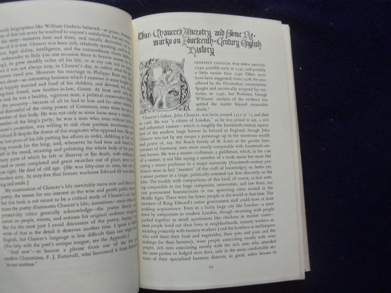 1977 THE LIFE AND TIMES OF CHAUCER HARDCOVER BOOK BY JOHN GARDNER - KD 8389