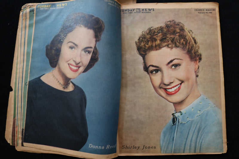 1955-1956 MOVIE STARS COLOROTO PHOTOS SCRAPBOOK - R. BURTON - L. CARON - E 24922
