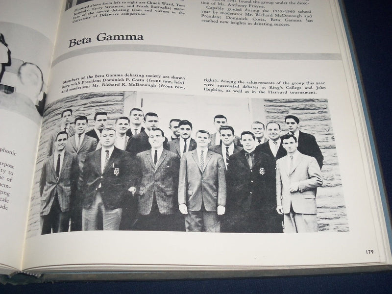 1960 THE BELLE AIR UNIVERSITY OF VILLANOVA YEARBOOK - GREAT PHOTOS - YB 355