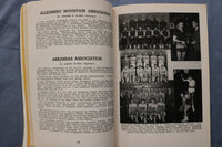 1950-1952 AAU BASKETBALL GUIDES - LOT OF 2 - O 3844