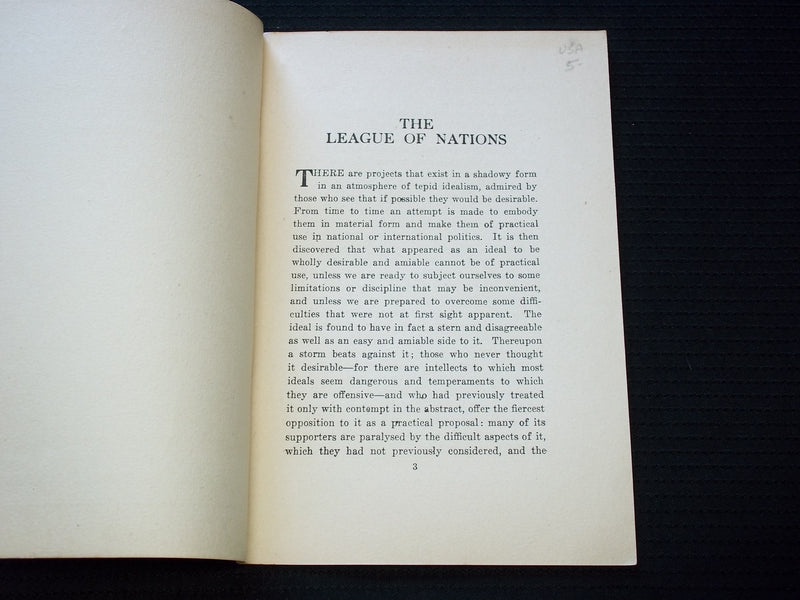 1918 THE LEAGUE OF NATIONS SOFTCOVER BOOK BY VISCOUNT GREY - J 7164
