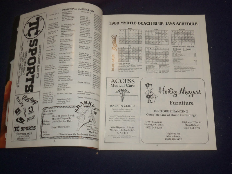 1988 MYRTLE BEACH BLUE JAYS - PROGRAM - ST 6523
