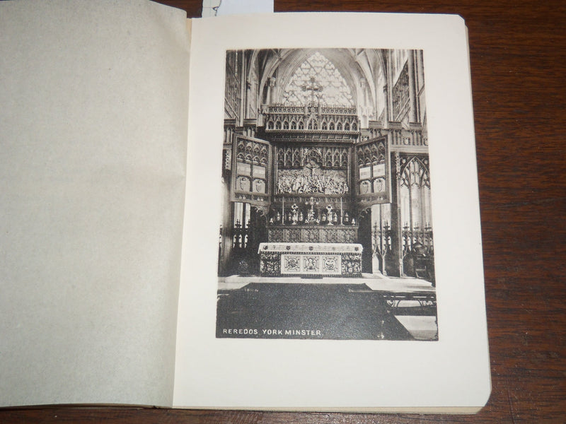 1895 THE NEW HANDBOOK TO YORK MINSTER BY GEO. BENSON - 12 COLLOTYPES - K 1228