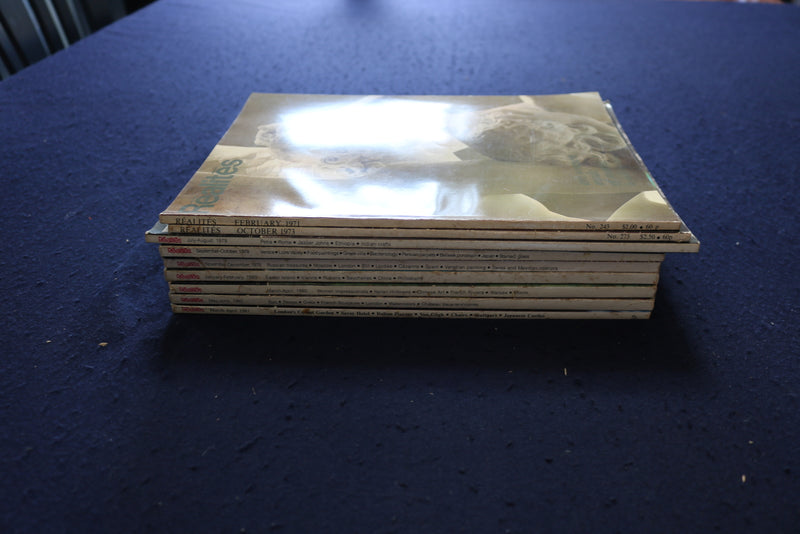 1971-1981 REALITES MAGAZINE - LOT OF 9 - O 3595