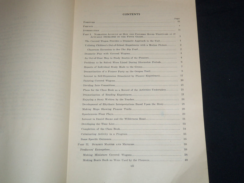 1938 APRIL 1 DEPT. EDUCATION BULLETIN HOW THE PIONEERS MOVED WESTWARD - J 8198