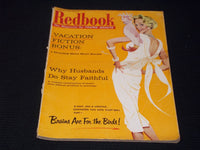 1957 AUGUST REDBOOK MAGAZINE - NICE FASHION FRONT COVER - E 14000