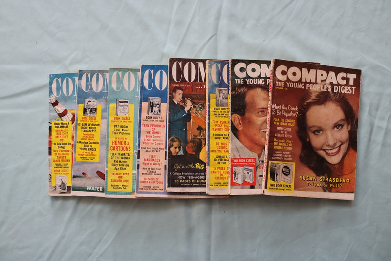 1957-1959 COMPACT DIGEST MAGAZINE - LOT OF 8 - O 3941