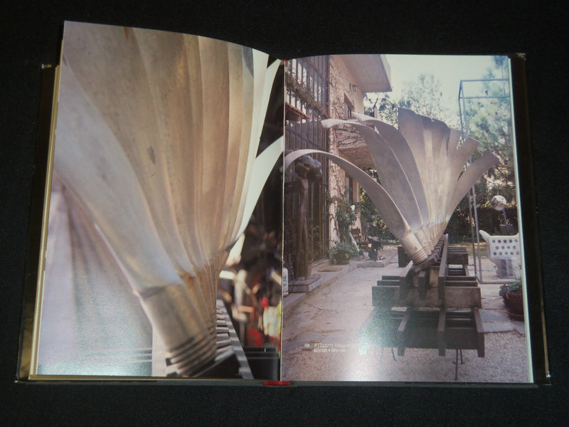 1993 SCULPTURE HARDCOVER BOOK BY VANGELIS MOUSTAKAS - NICE PHOTOS - I 1776
