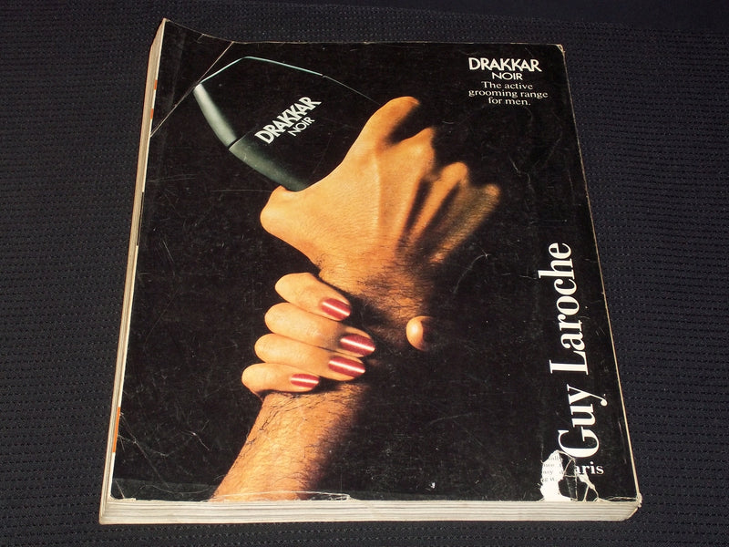 1986 APRIL HARPERS & QUEEN MAGAZINE - NICE FASHION FRONT COVER - E 5581