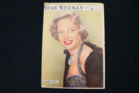 1952 DECEMBER 13 STAR WEEKLY MAGAZINE - ALEXIS SMITH COVER - E 26139