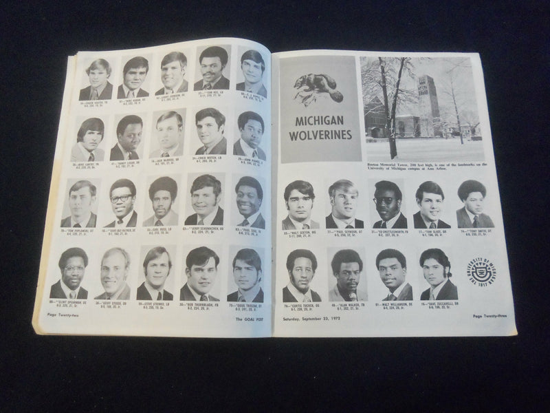 1972 SEP 23 GOAL POST PROGRAM - UNIV OF MICHIGAN VS UCLA - MARK HARMON - ST 7188