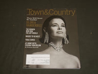 2010 NOVEMBER TOWN & COUNTRY MAGAZINE - GLORIA VANDERBILT COVER - B 2359