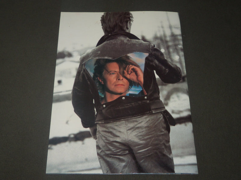 1987 DAVID BOWIE TOUR PROGRAM - THE GLASS SPIDER TOUR - GREAT PHOTOS - J 3429