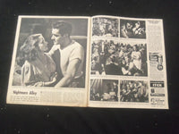 1947 NOV 2 SYRACUSE HERALD AMERICAN PARADE MAGAZINE - ELIZABETH TAYLOR - SP 886Z