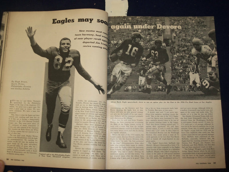 1956 PRO FOOTBALL MAGAZINE - B 6527