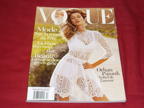 2011 APRIL VOGUE PARIS MAGAZINE - GISELE BUNDCHEN COVER - HIGH FASHION - RC 181
